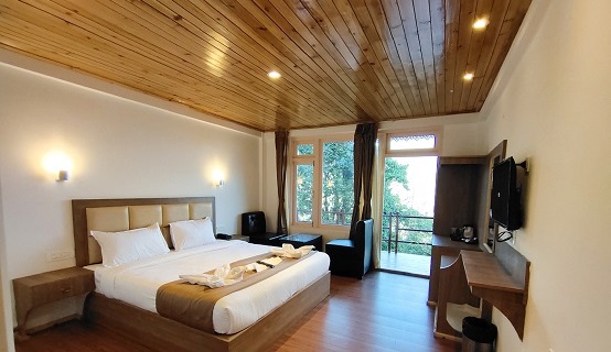 kanchenjunga view room